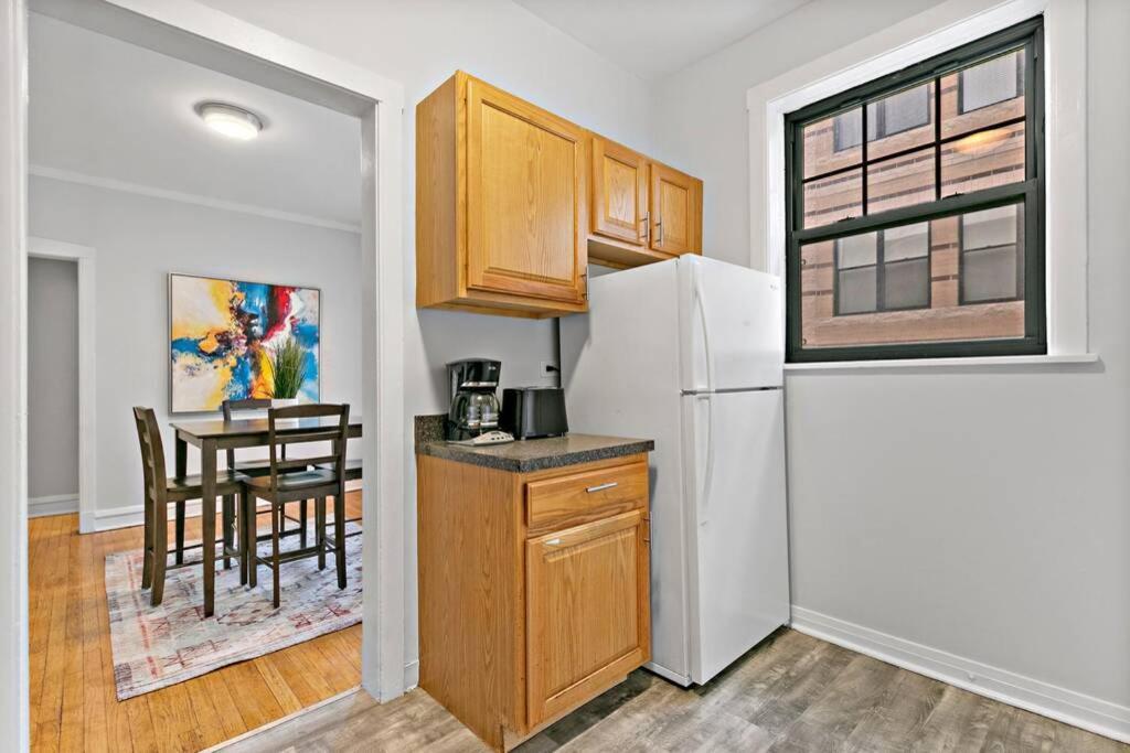 Well-Furnished 1Br Apt In Popular Spot - Belmont J3 ชิคาโก ภายนอก รูปภาพ